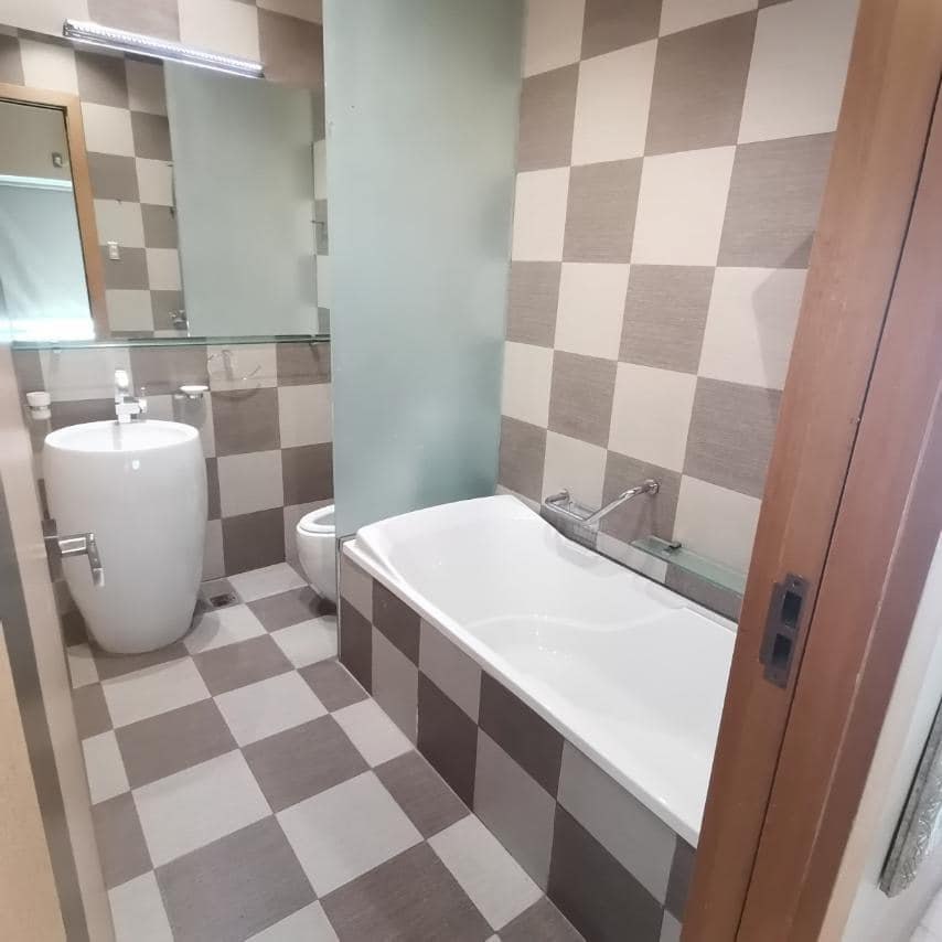 一手出租THE LUXE RESIDENCES MAIN,  BGC 豪华公寓多套  