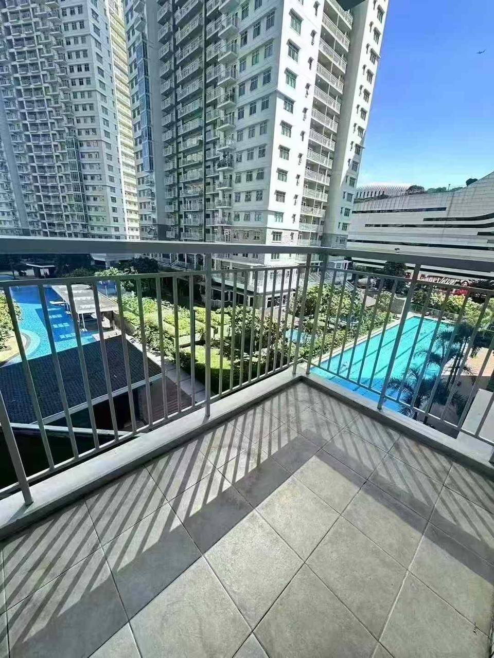 BGC Two serendra3房一手出售