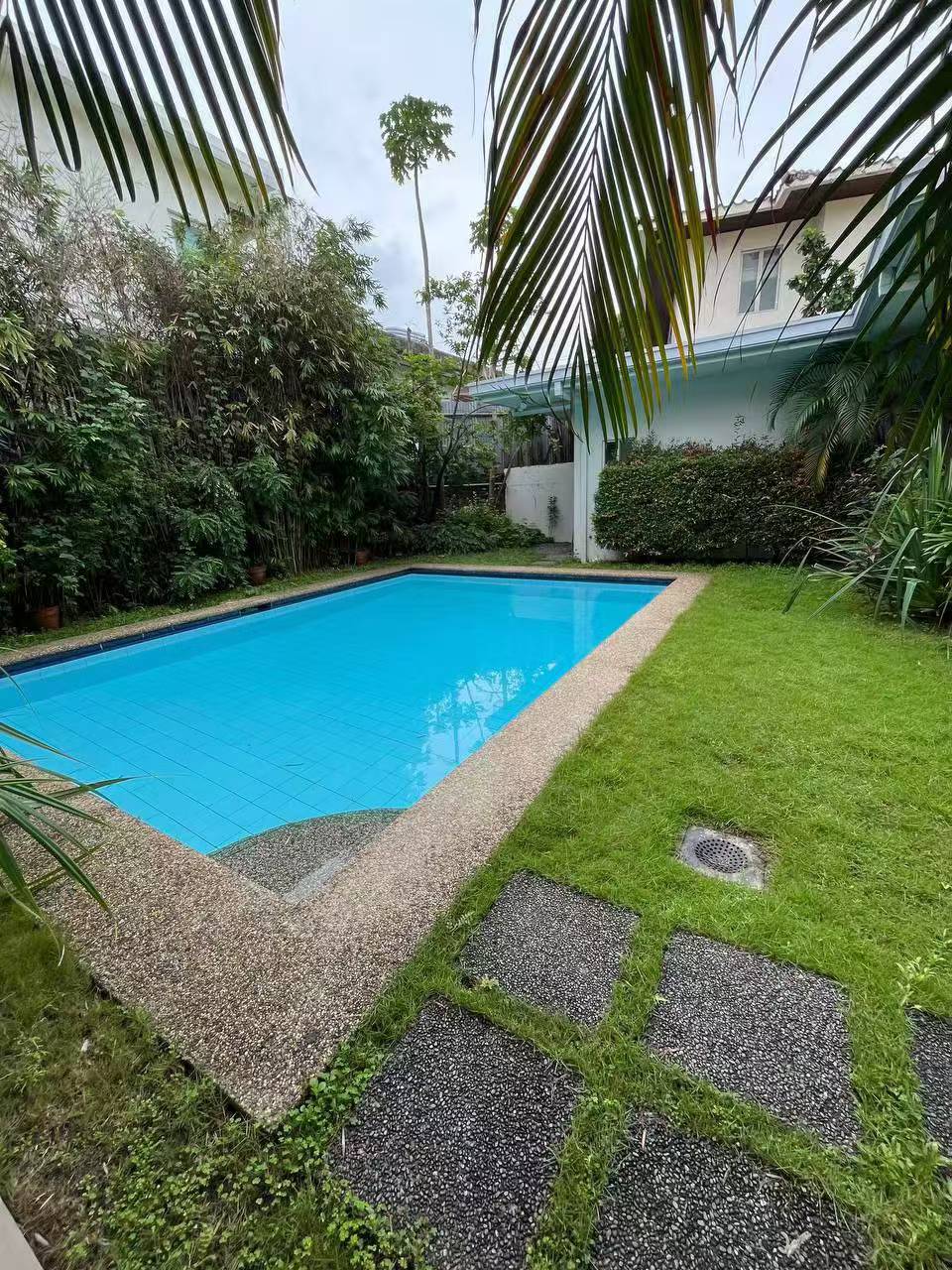 Makati-Bel-Air Villas for Rent 别墅出租